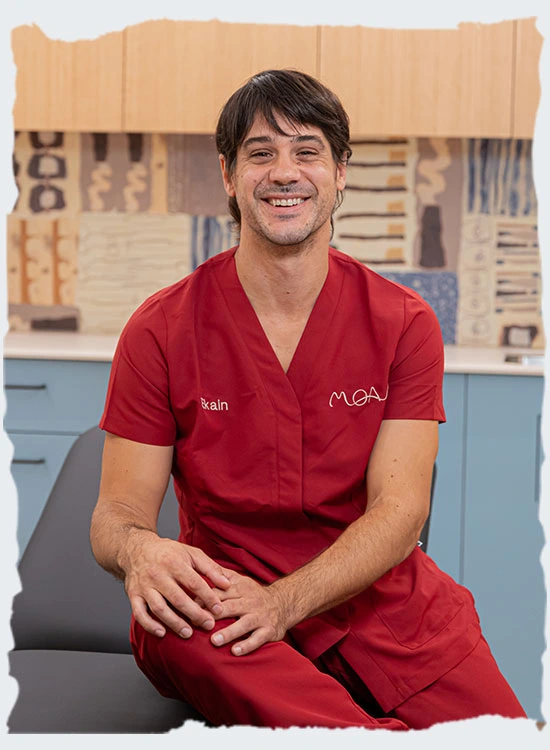 Ekain Rojo, fisioterapeuta y osteopata santiago de compostela